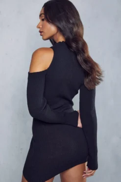 Cold Shoulder Mini Jumper Dress 7 Cold Shoulder Mini Jumper Dress -Ves Trendy Sales black cold shoulder mini jumper dress 2