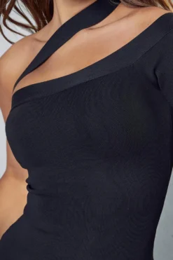 Premium Knitted One Shoulder Midi Dress -Ves Trendy Sales black premium knitted one shoulder midi dress 5