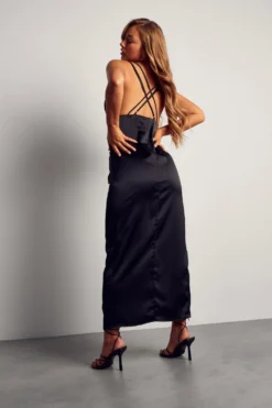 Premium Satin Ruched Strappy Maxi Dress -Ves Trendy Sales black premium satin ruched strappy maxi dress 2