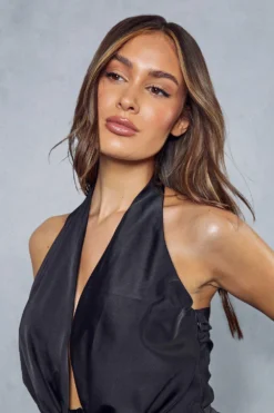 Premium Satin Twist Detail Mini Dress -Ves Trendy Sales black premium satin twist detail mini dress 4