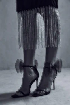 Premium Velvet Diamante Trim Midi Dress -Ves Trendy Sales black premium velvet diamante trim midi dress 3