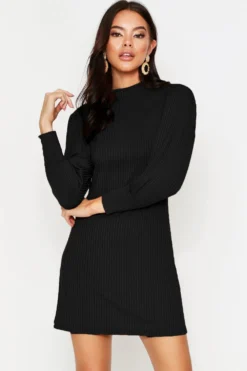 Puff Sleeve Swing Dress